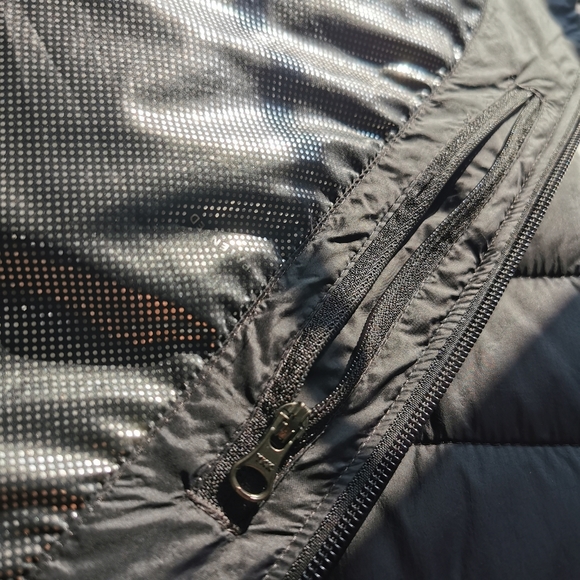 COLUMBIA | Voodoo Falls 590 Turbodown Winter Puffer Jacket - Picture 8 of 10
